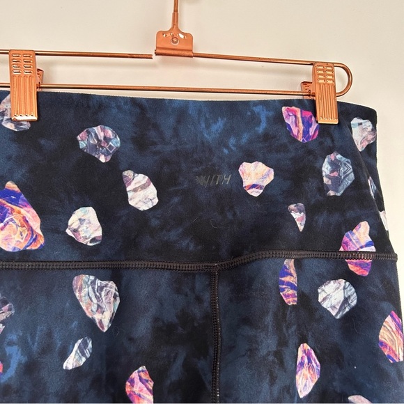 WITH/Peloton Asteroid High Waist Legging in asteroid navy print - Picture 6 of 6